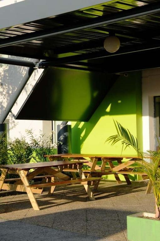 Lemon Hotel Le Coteau Eksteriør billede